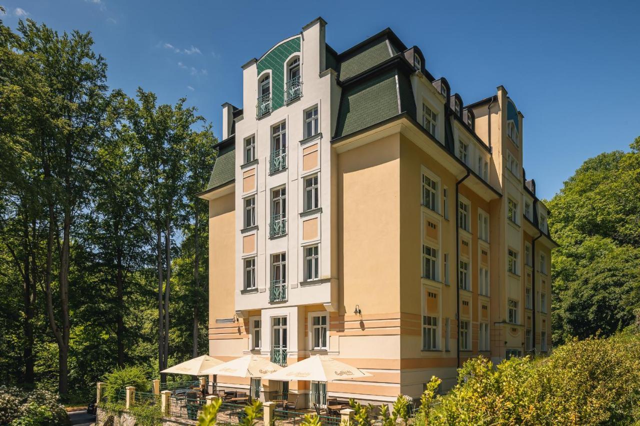 Spa & Wellness Hotel Silva Marianske Lazne Exterior photo